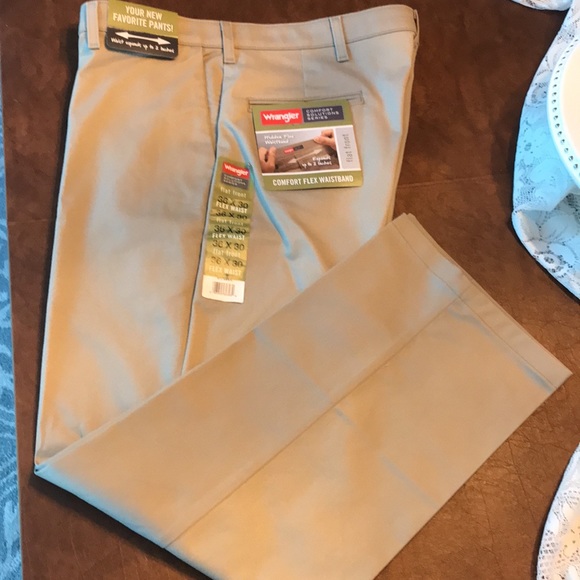 Wrangler Pants New Wrangler Khaki Pants Comfort Style 36x3 Poshmark